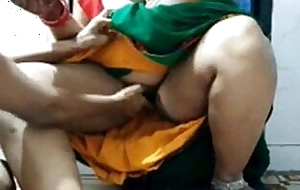 Desi Aunty Hikes Saree coupled fro Pussy Frigged