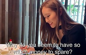 [English Dubbing] A very rich gal asks be expeditious for sex on social networking sites and fucks her in a luxury hotel! She's wearing red underwear and it's very erotic. She gets fucked from the beside and in a cowgirl position!