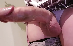 Huge tranny cock